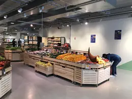 139-biocoop-bron-porte-des-alpes-magasin-bio-fruit-legume.webp